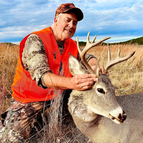 Kevin with an eastern Wyoming whitetail
